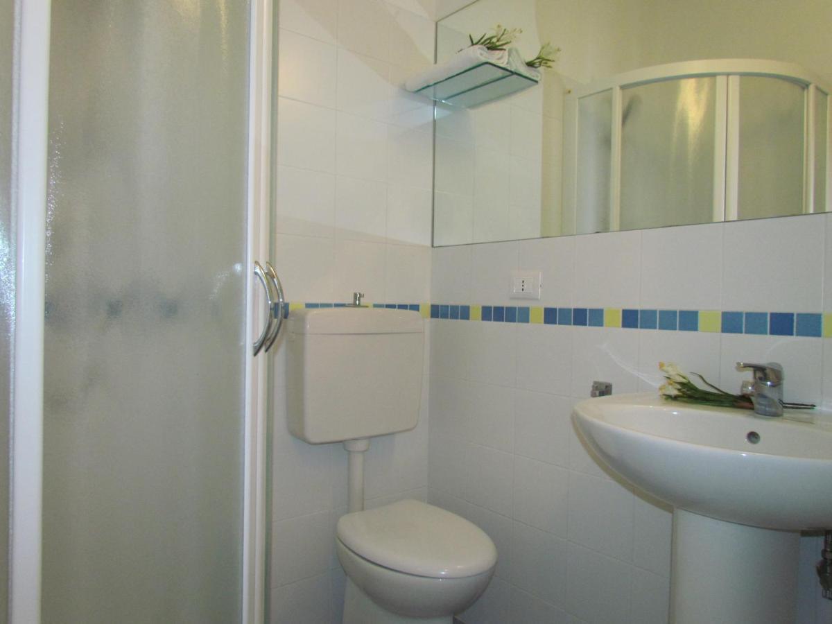 Apartament Colorful Attic With Large Terrace - Beahost Bibione Zewnętrze zdjęcie